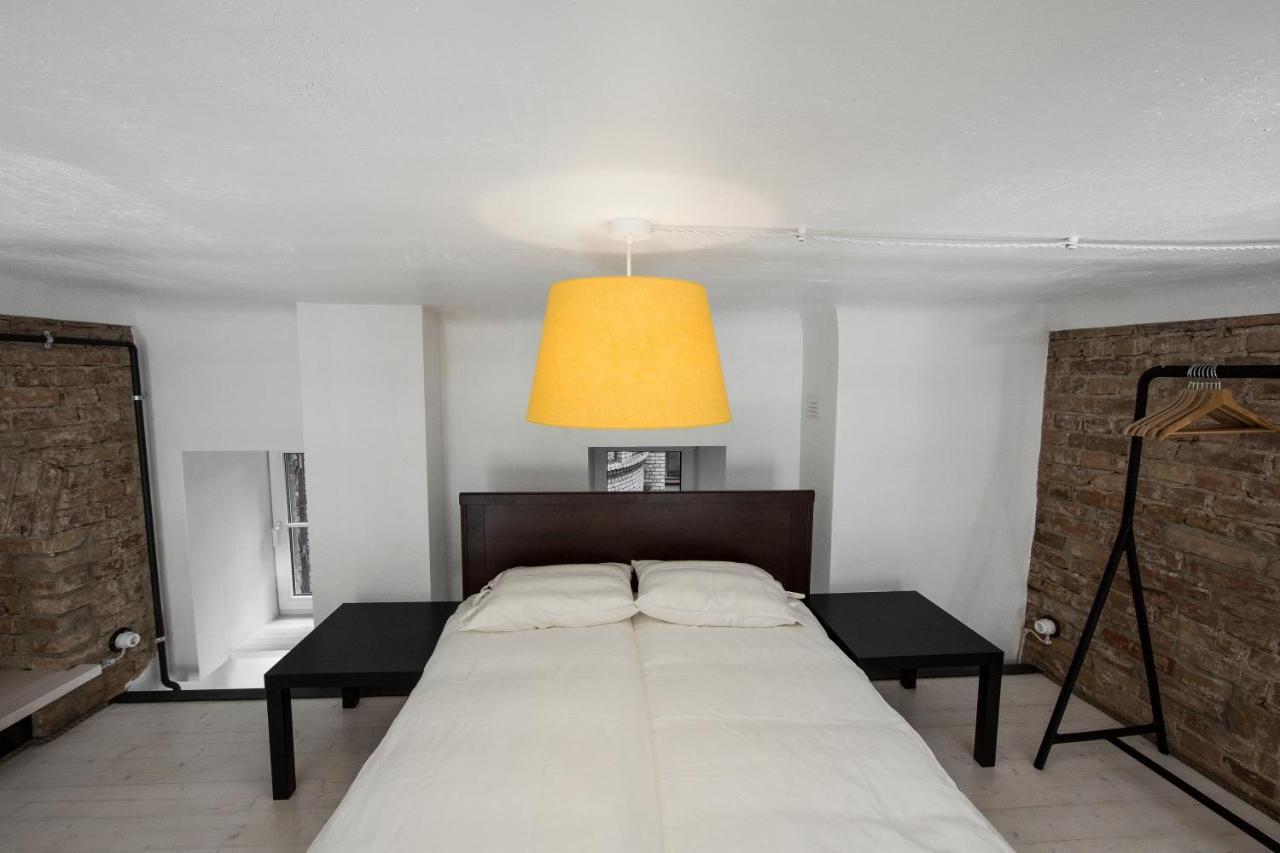 Stylish Studio Apartment In The Heart Of Riga Exterior foto