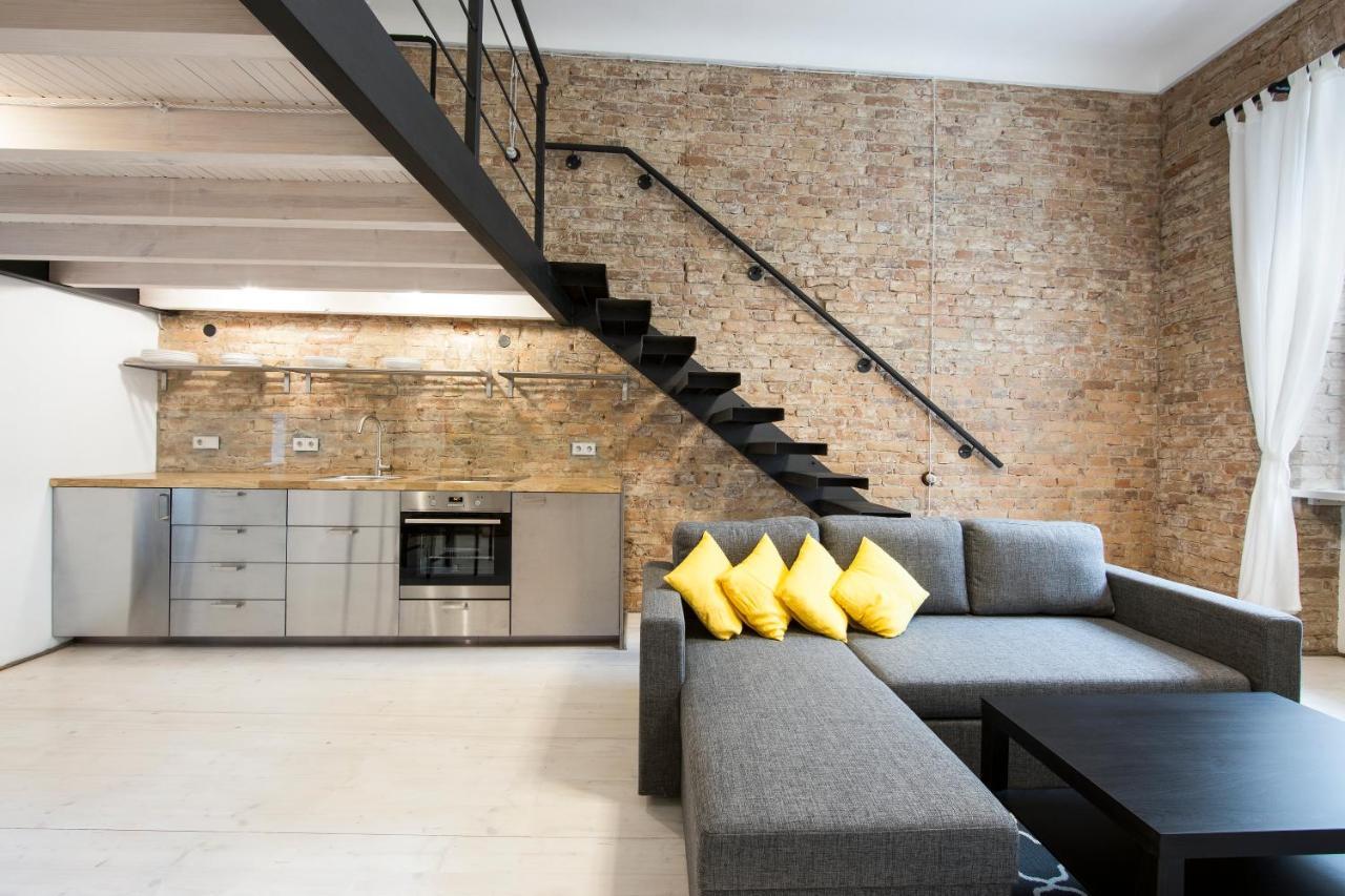 Stylish Studio Apartment In The Heart Of Riga Exterior foto