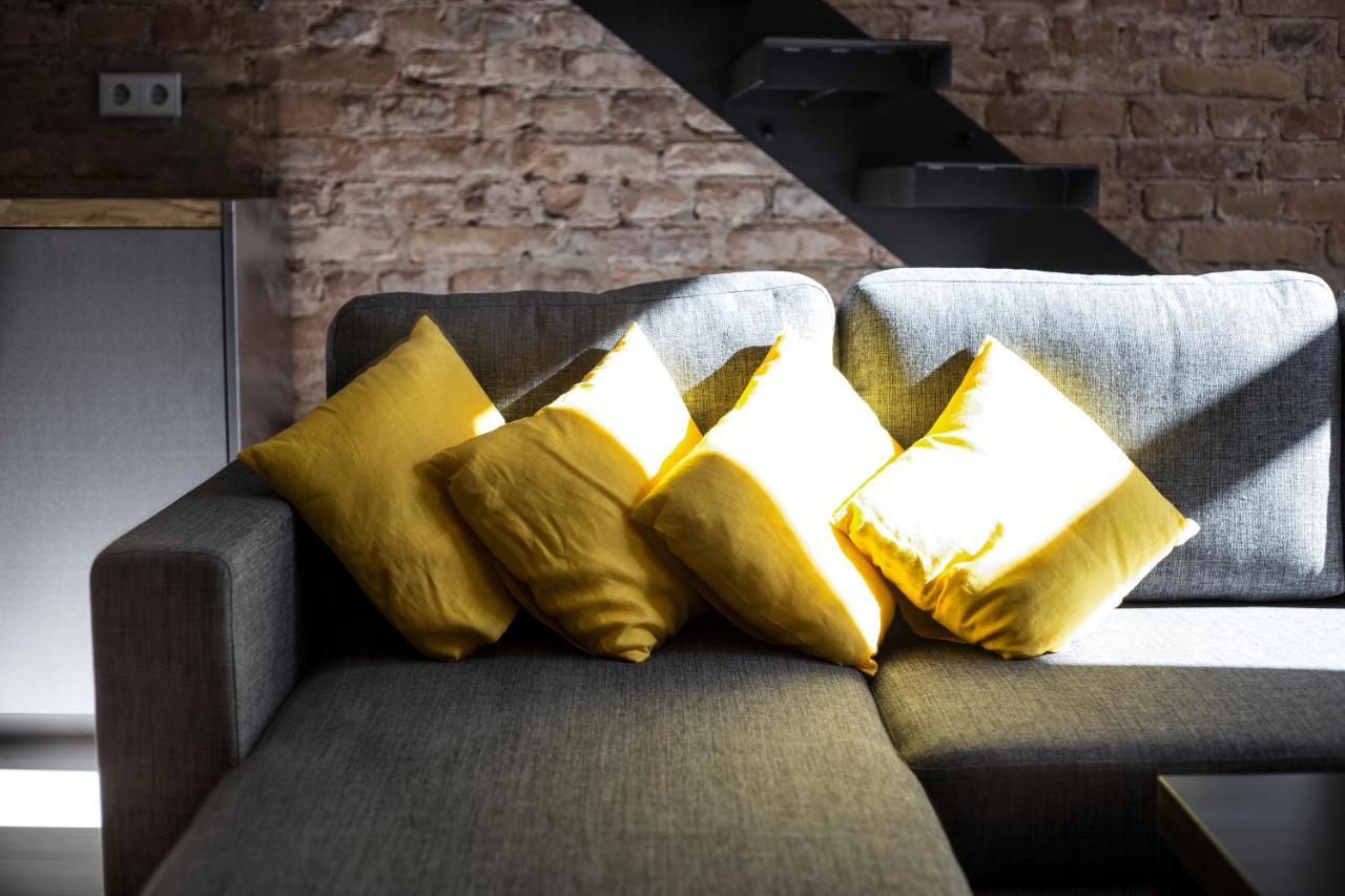 Stylish Studio Apartment In The Heart Of Riga Exterior foto